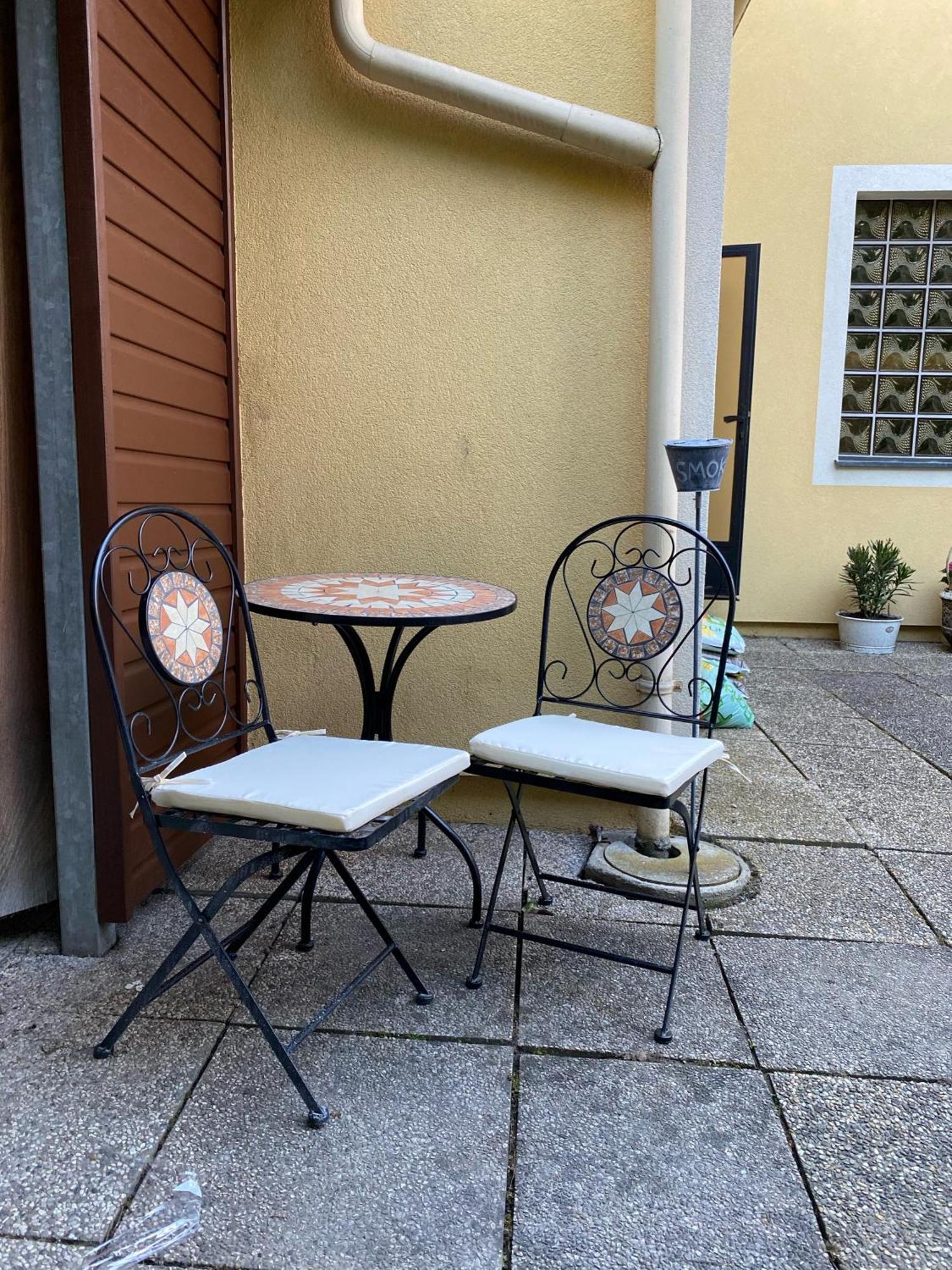 Altstadt-Apartments Bad Radkersburg - Ihr Zuhause Auf Reisen الغرفة الصورة